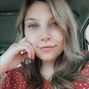 Meet your Posher, Sierra